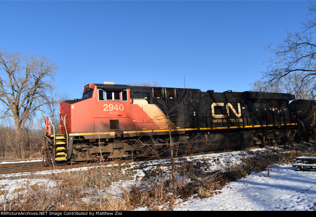 CN 2940